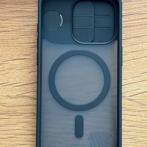 Torras Black MagSafe Compatible Phone Case